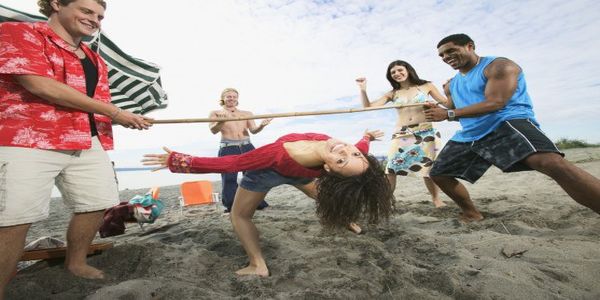 Limbo Dance - Beach Games